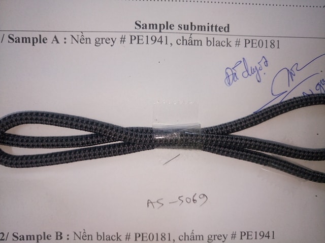 5mm, draw cord, nền Grey#PE1941, chấm black#PE0181